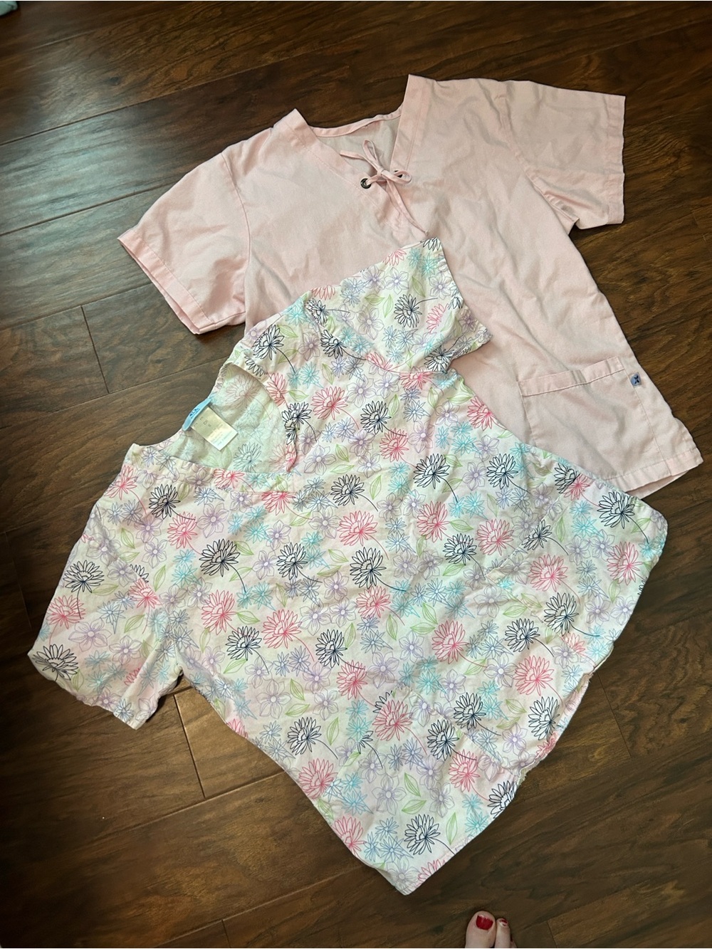 Pink Floral Short-Sleeve Scrub Top